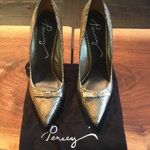 Pencey gold leather heels - 8.5 women’s